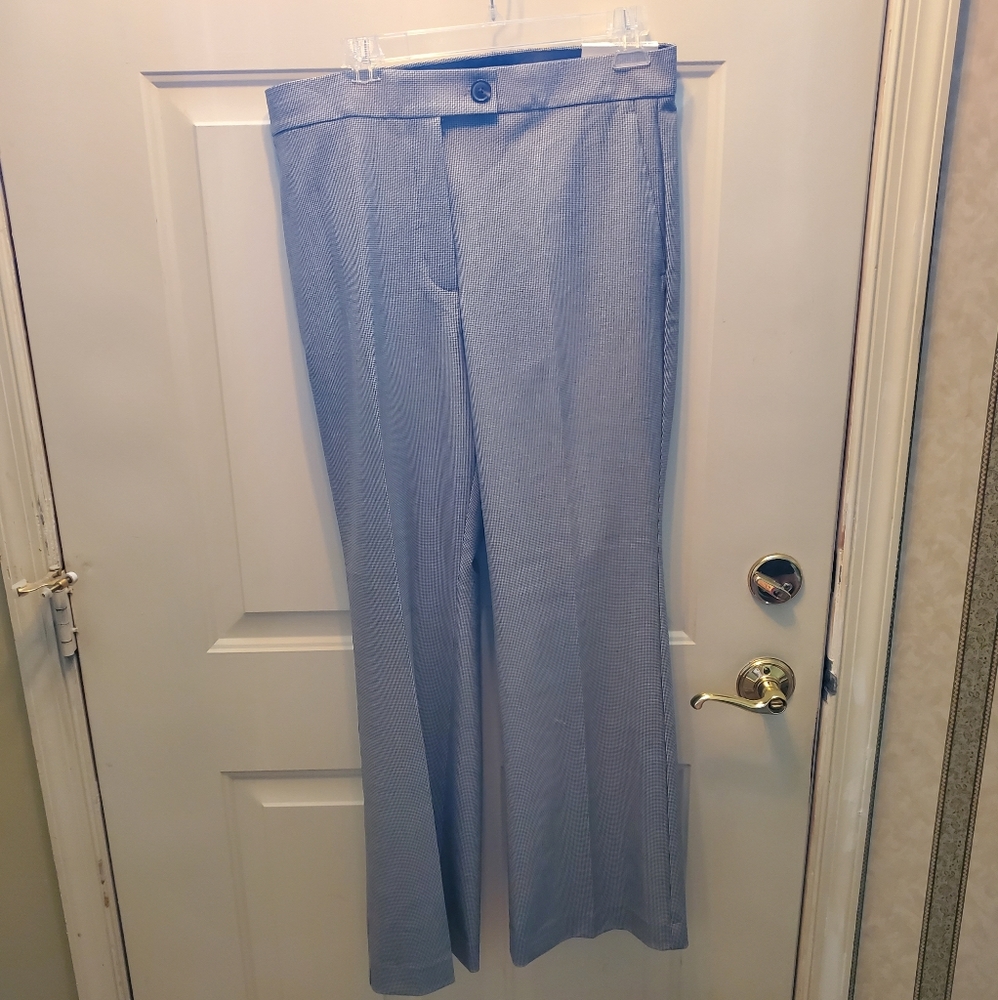 NWT Nicely made work/dress pants by Ann Taylor.